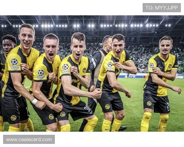 足球明星莫伦斯的职业生涯与成就全面解析